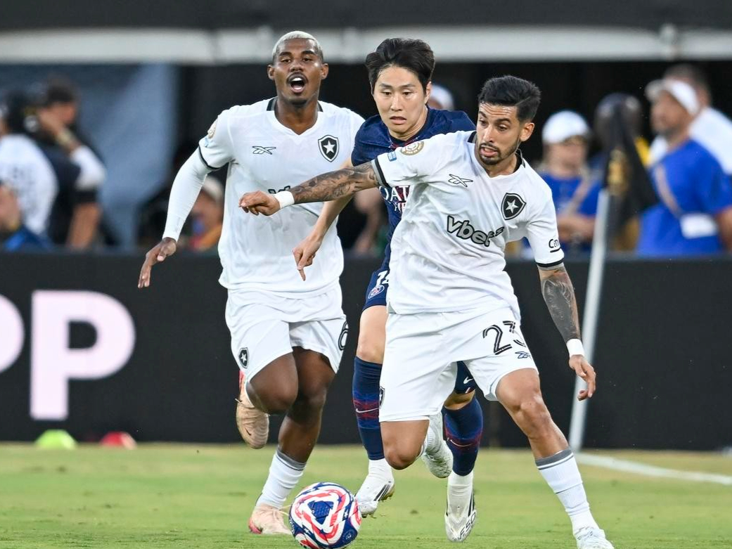 星空体育官网巴黎圣日耳曼迎CBA常规赛关键赛，关键时刻强势反弹，管理层满意，赛程密集仍需轮换的简单介绍