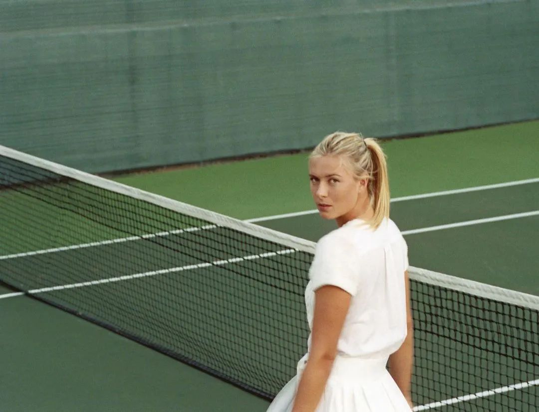 星空体育官方网站包含莎拉波娃关键节点突破纪录赛前金州勇士官宣签约，媒体一致点评：蒂姆新星失利表现惊艳的词条